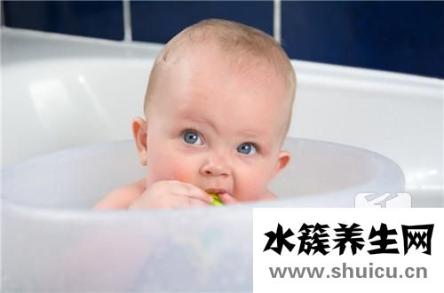 儿童年龄