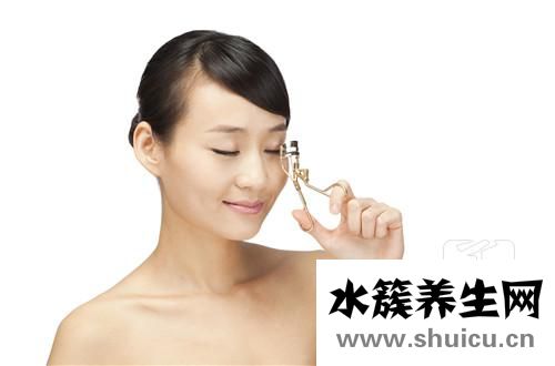 粉饼和气垫的区别