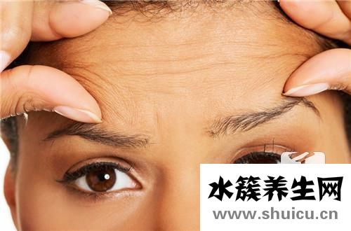额头窄颧骨宽叫什脸型