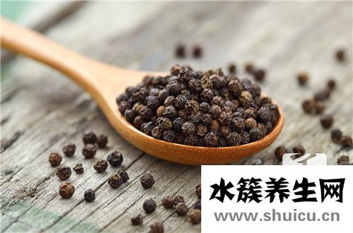 黑胡椒和白胡椒的区别