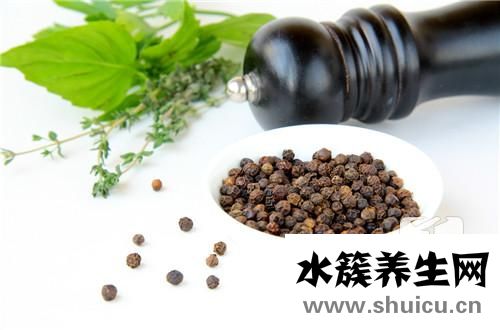黑胡椒和白胡椒的区别