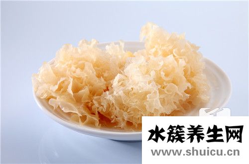银耳莲子