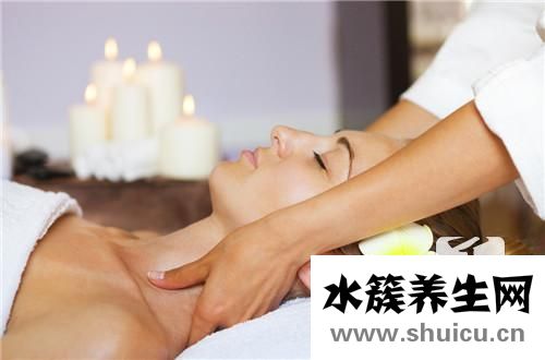 皮肤暗黄毛孔粗大怎么办