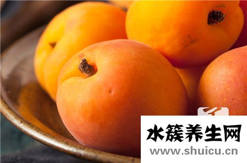 孕妇油桃