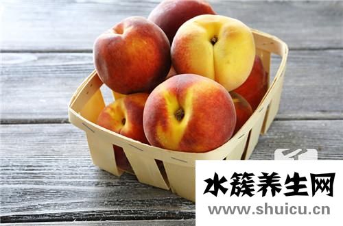 孕妇油桃