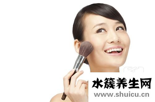 如何画彩妆