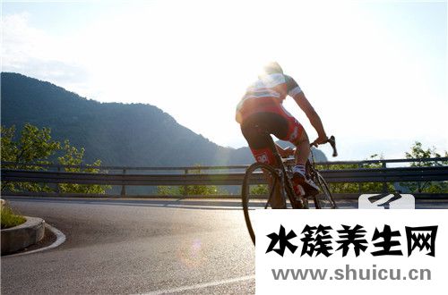 剧烈运动后头痛