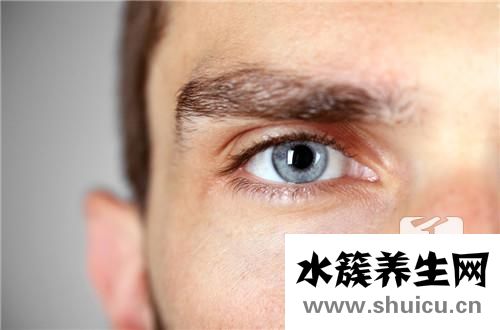 眼角膜出血