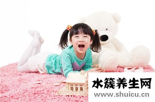 腿上有小红点