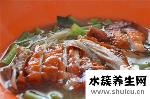 鸭架汤的做法