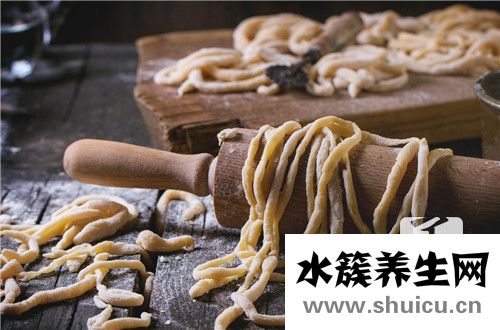 豆角闷面