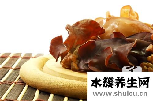 爆炒黑木耳