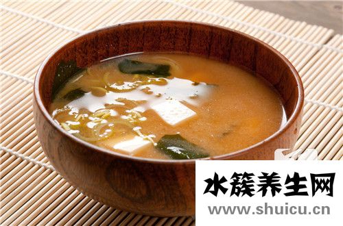 煲汤锅