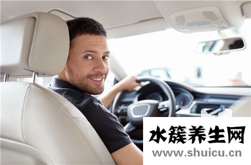 命硬的男人