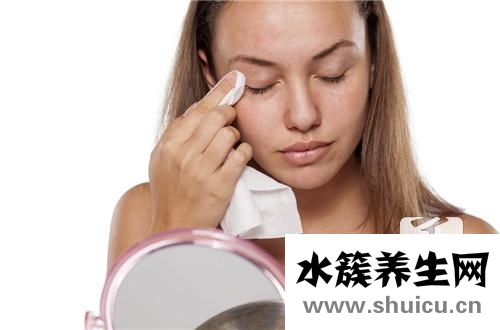 三眼皮是怎么回事
