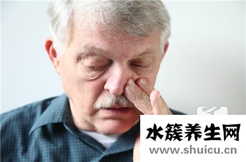 鼻子里面有个红色肉球怎么回事呢？