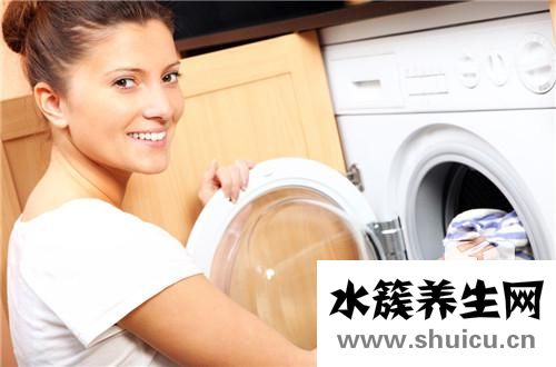 黑白相间的衣服染色了怎么办？
