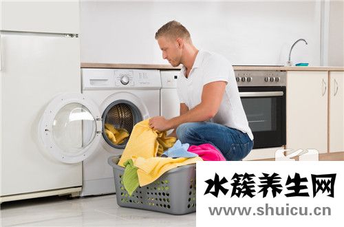 印油弄到衣服上怎麽洗掉