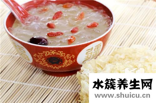燕窝和什么一起炖最好