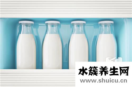 新鲜羊奶