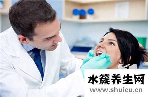 牙齿上黄黄臭臭的东西