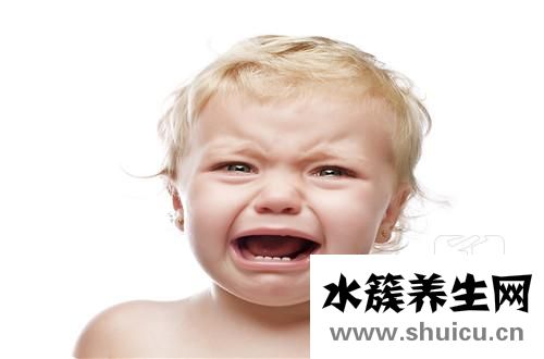 小孩晚上哭闹