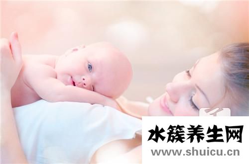 新生儿接种疫苗