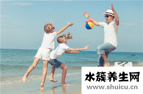女生穿紧身裤