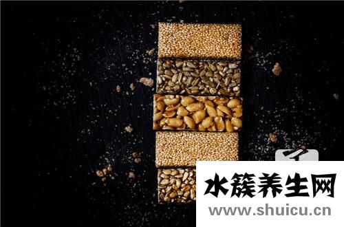 哺乳期能不能吃阿胶糕 哺乳期妈妈可以吃阿胶糕吗