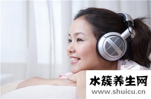 尿蛋白三个加号