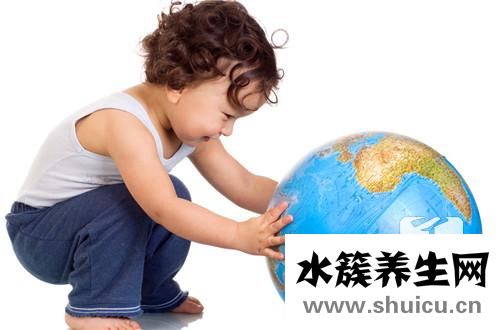清理小孩耳屎的小妙招 小宝宝的耳屎该怎么清除？