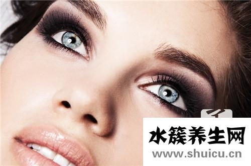 眉毛上长了个硬包很疼
