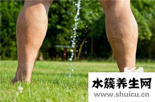 尿液褐色
