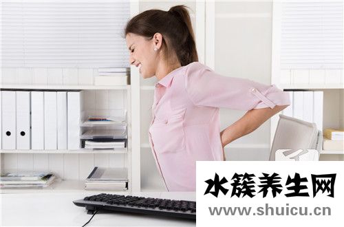 腰两侧酸痛是什么原因 腰的两侧痛是什么原因