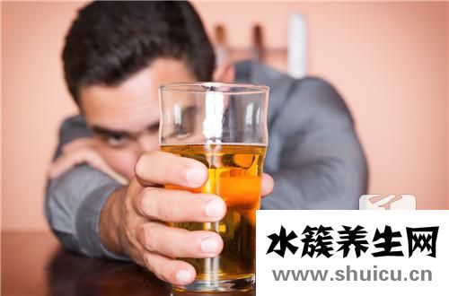 左侧肋骨疼