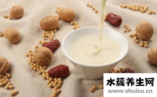 每天都喝豆浆有什么好处？长期喝豆浆的好处和坏处