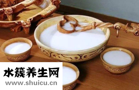 骆驼奶的功效：1、增强免疫力骆驼奶在