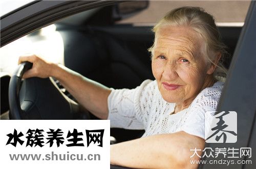 老是干呕