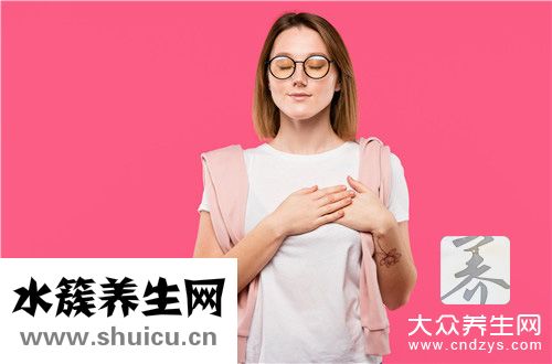 胸口有硬块