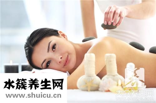 自己脸部刮痧手法同