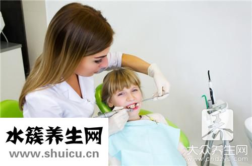 门牙龅牙