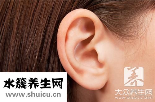 戴耳机睡觉死亡