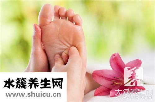 脚底麻