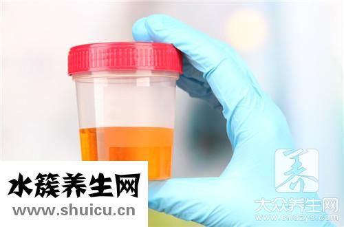 尿尿红色