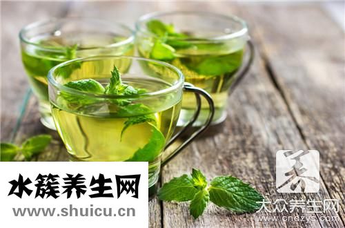 口渴喝水不解渴还尿多