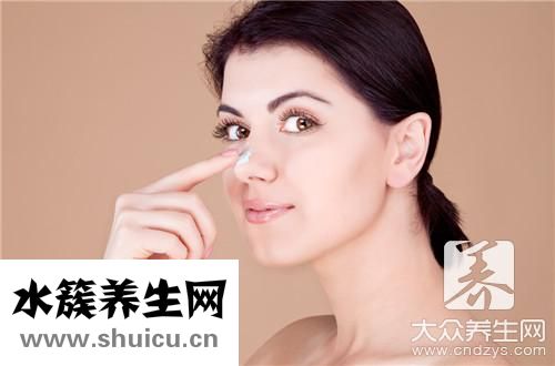 左肩有痣