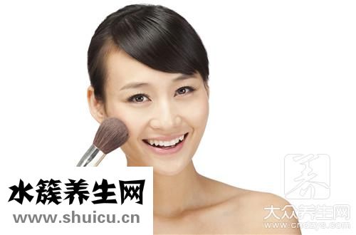干湿两用粉饼
