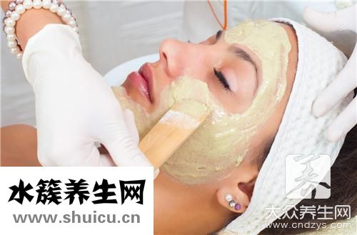 脸上长肉疙瘩
