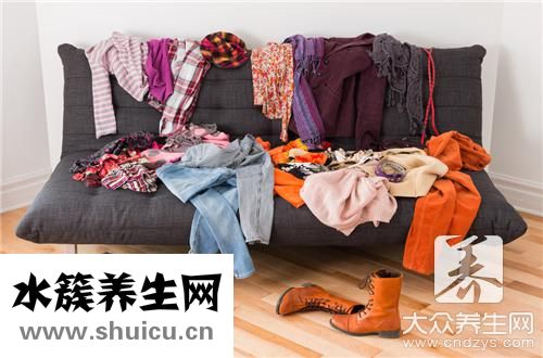 红色衣服