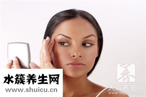 气垫粉底使用方法